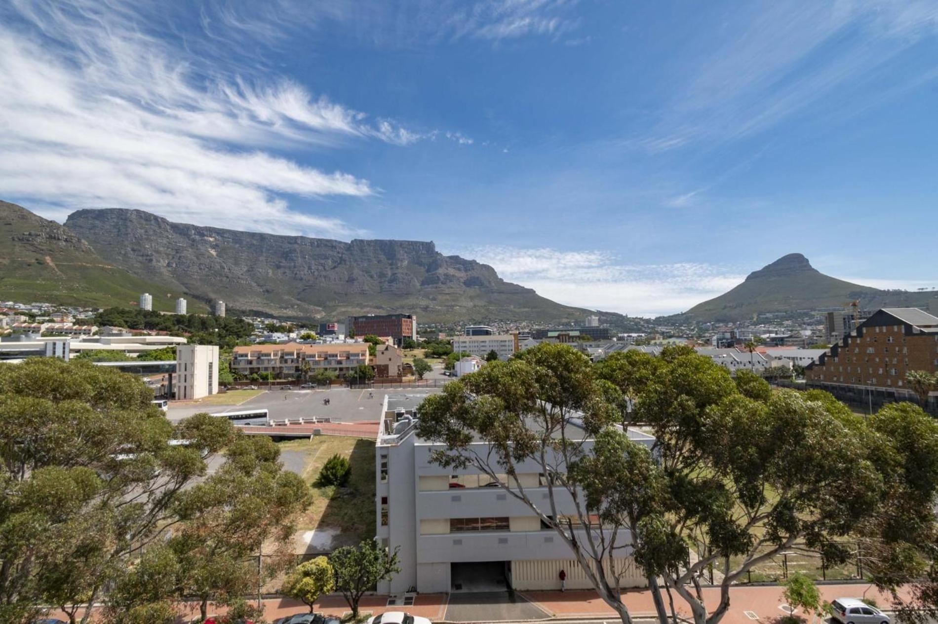 Castle Rock With Pool Mountain View * Cape Town